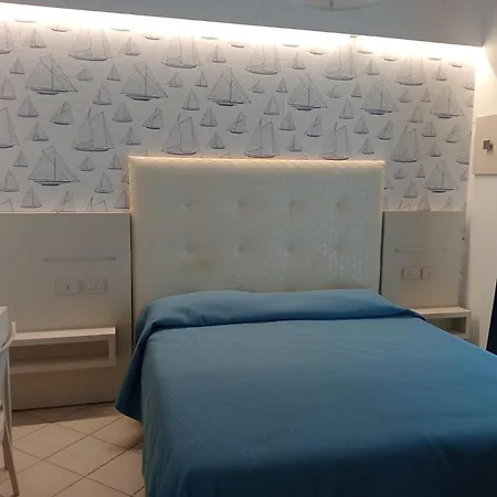 Ariston Vacanze Apartahotel 4*