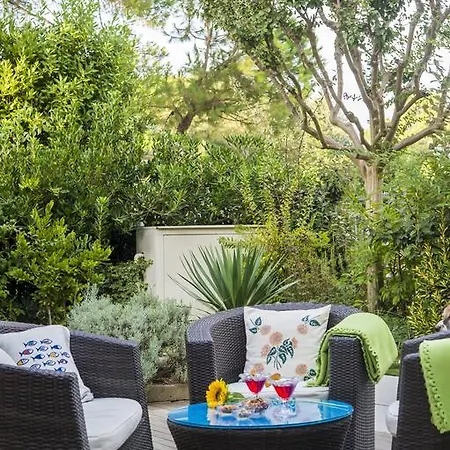 アパートホテル Ariston Vacanze 4*