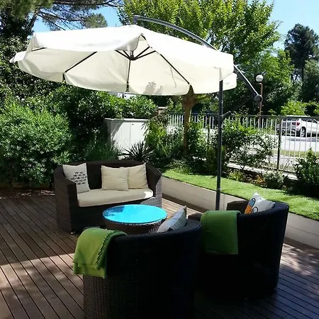 Ξενοδοχείο με διαμερίσματα Ariston Vacanze 4*