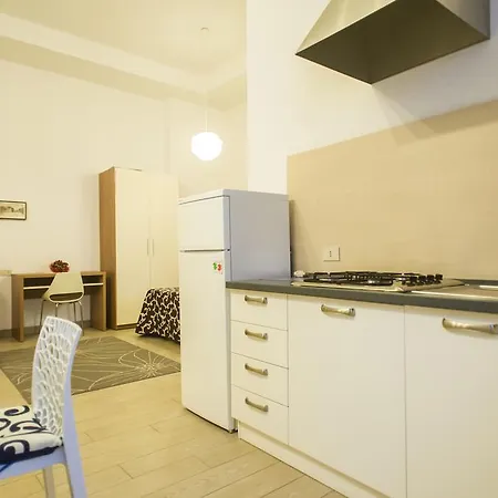 Ξενοδοχείο με διαμερίσματα Ariston Vacanze